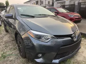Toyota Corolla 2016 Gray