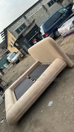 Boucle 6 by 4 Bedframe