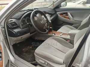 Toyota Camry 2011 Silver