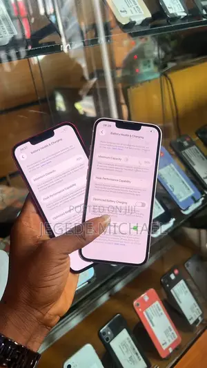 Apple iPhone 13 128 GB White