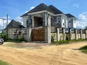 Standard 5 Bedroom Duplex for Sale, Shelter Extension, Uyo