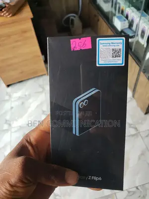 New Samsung Galaxy Z Flip6 256 GB Blue