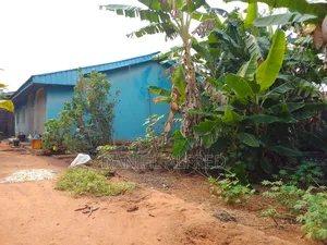 2bdrm Block of Flats in Benin City for sale