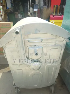 Imported Iron Dustbin