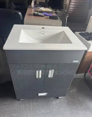 High Quality Designer Cabinet