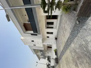 4bdrm Duplex in Olokonla for sale