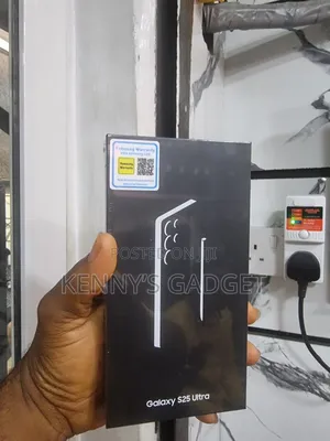 New Samsung Galaxy S25 Ultra 256 GB Silver