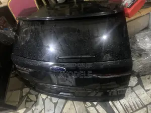 Ford Explorer Boot