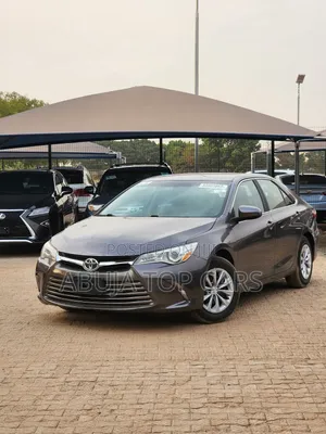 Toyota Camry LE 4dr Sedan (2.5L 4cyl 6A) 2016 Gray