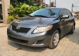 Toyota Corolla 2010 Gray