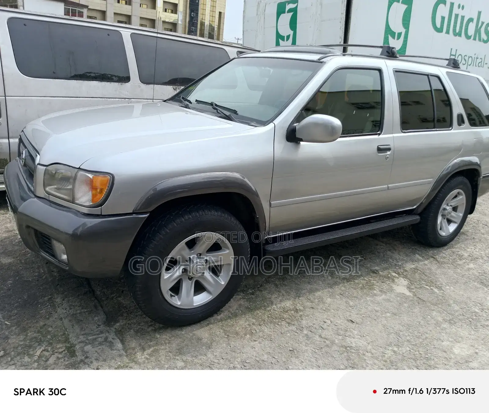 Nissan Pathfinder 2004 Silver