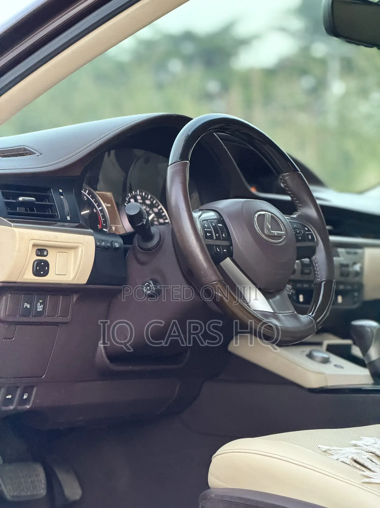Lexus ES 2016 Brown