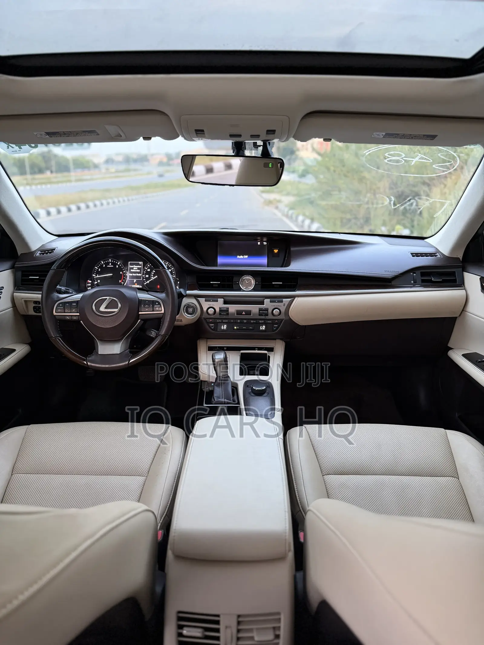 Lexus ES 2016 Brown