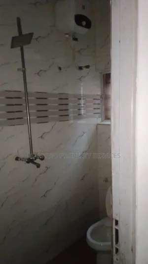 2bdrm Apartment in Pounds And Dollars, Owerri for rent