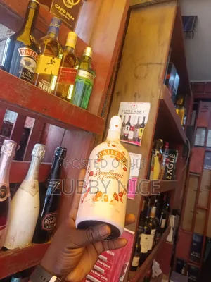 Bailey Strawberry Cream
