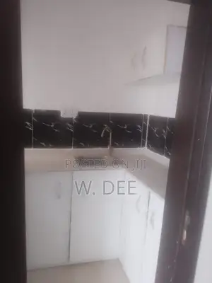 Mini Flat in Dolphin Estate for rent