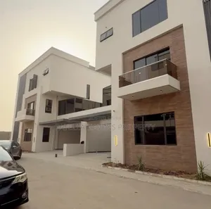 5bdrm Duplex in Asokoro for sale