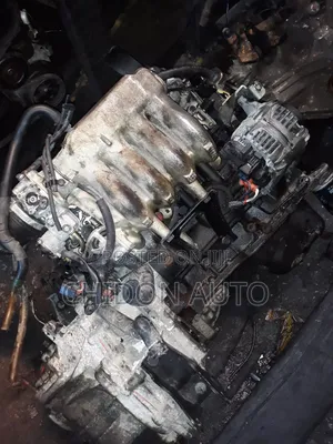 Mmitsubishi Lancer Engine 2