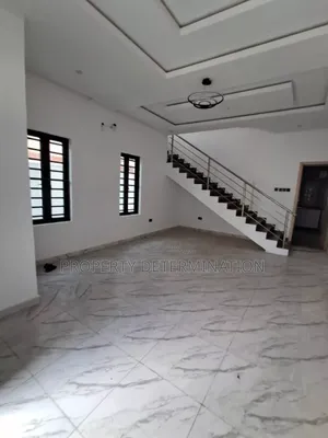 4bdrm Duplex in Omole Phase 2 for rent