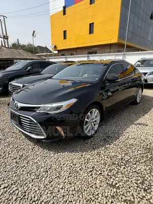 Toyota Avalon XLE 4dr Sedan (3.5L 6cyl 6A) 2014 Black