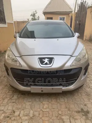 Peugeot 308 2010 Silver
