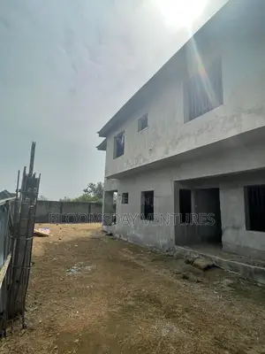 5bdrm Duplex in Isheri North, Kosofe / Kosofe for sale
