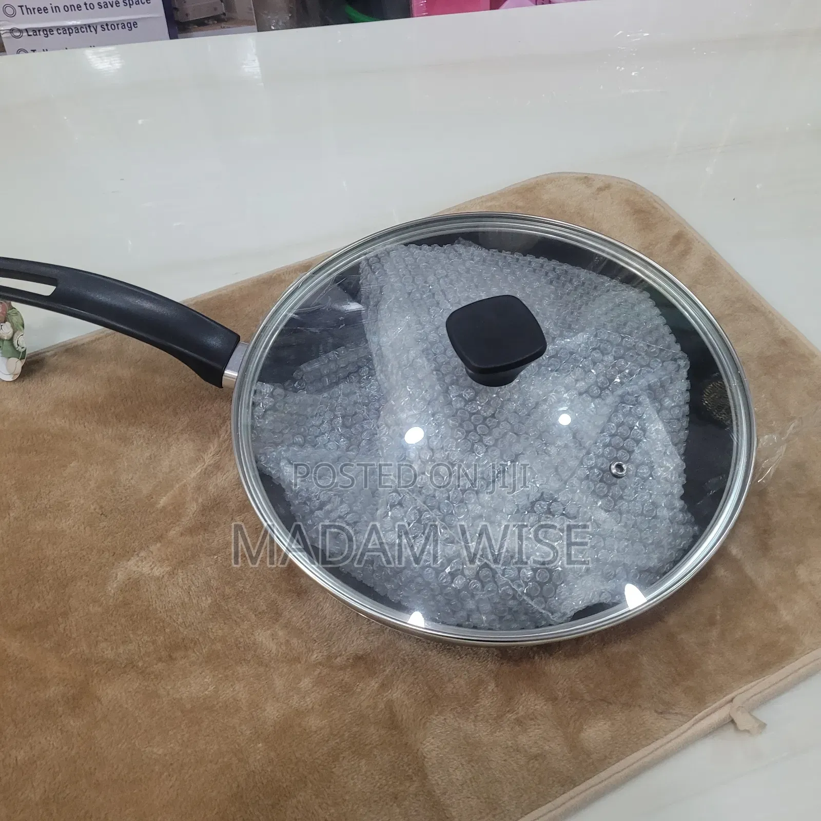 High Quality Frying Pan. Non-Stick Dyflon Coating(Master Chef)
