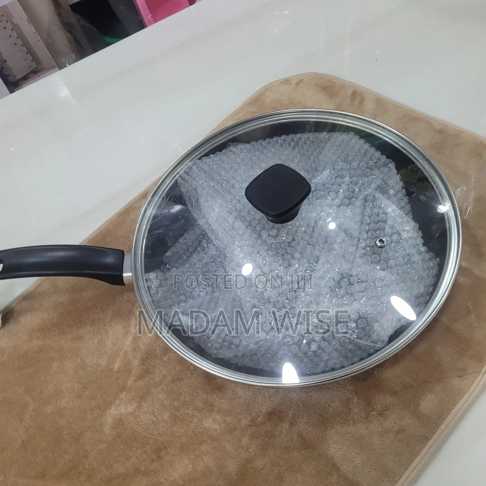 High Quality Frying Pan. Non-Stick Dyflon Coating(Master Chef)