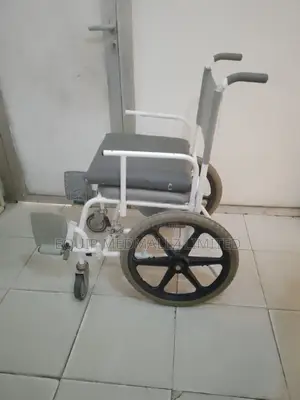 Commode Wheelchair