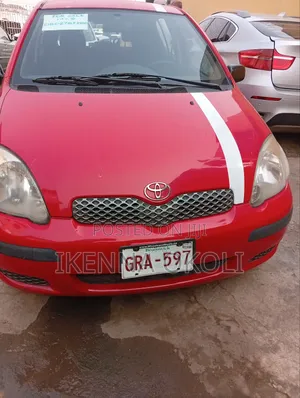 Toyota Yaris 2005 Red