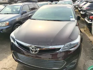 Toyota Avalon XLE 4dr Sedan (3.5L 6cyl 6A) 2014 Brown