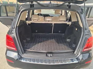 Mercedes-Benz GLK-Class 350 2014 Black