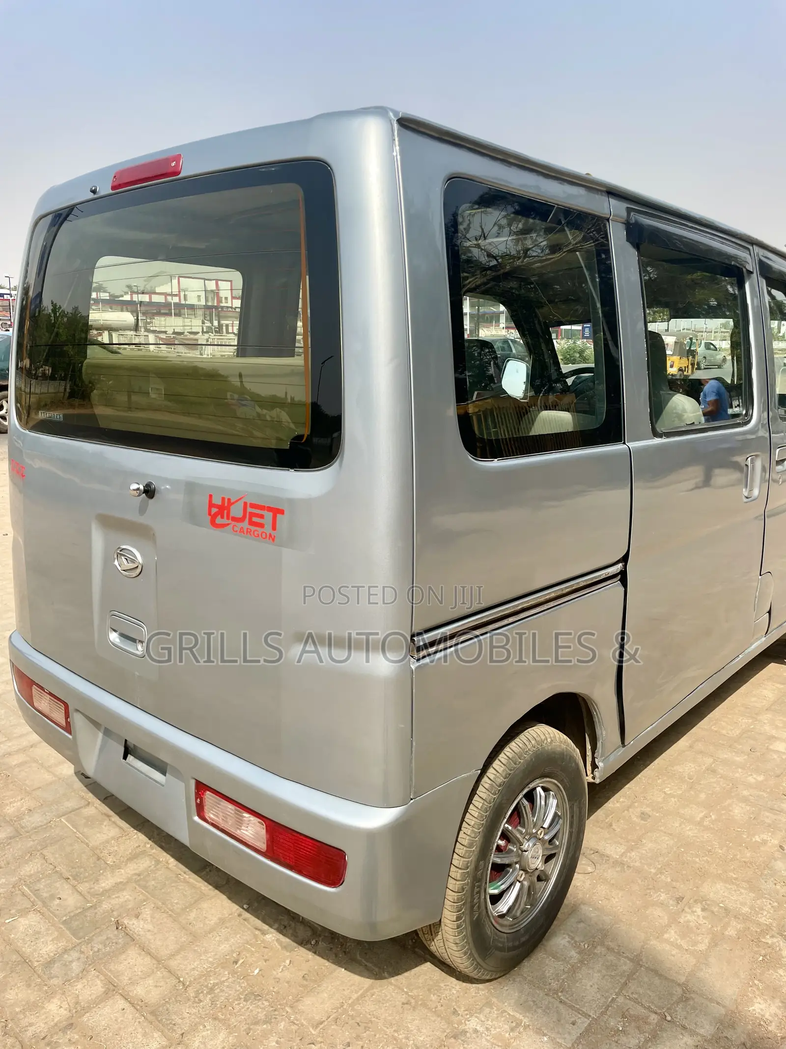 Daihatsu HIJET 2010