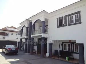 5bdrm Duplex in Lekki Phase 1 for sale