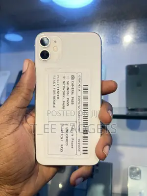 Apple iPhone 11 64 GB White
