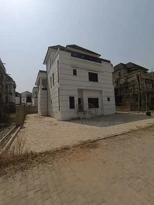 5bdrm Duplex in Wuye for sale