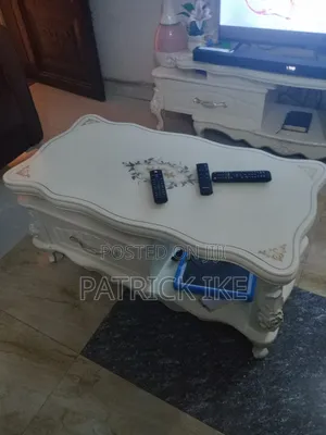 Tv Stand and Center Table