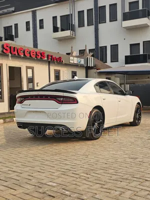 Dodge Charger 2021 White