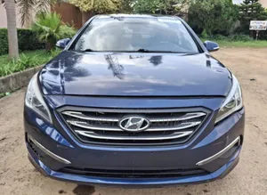Hyundai Sonata SE 4dr Sedan (2.4L 4cyl 6A) 2014 Blue