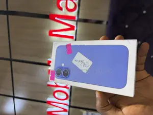 New Apple iPhone 16 128 GB Blue