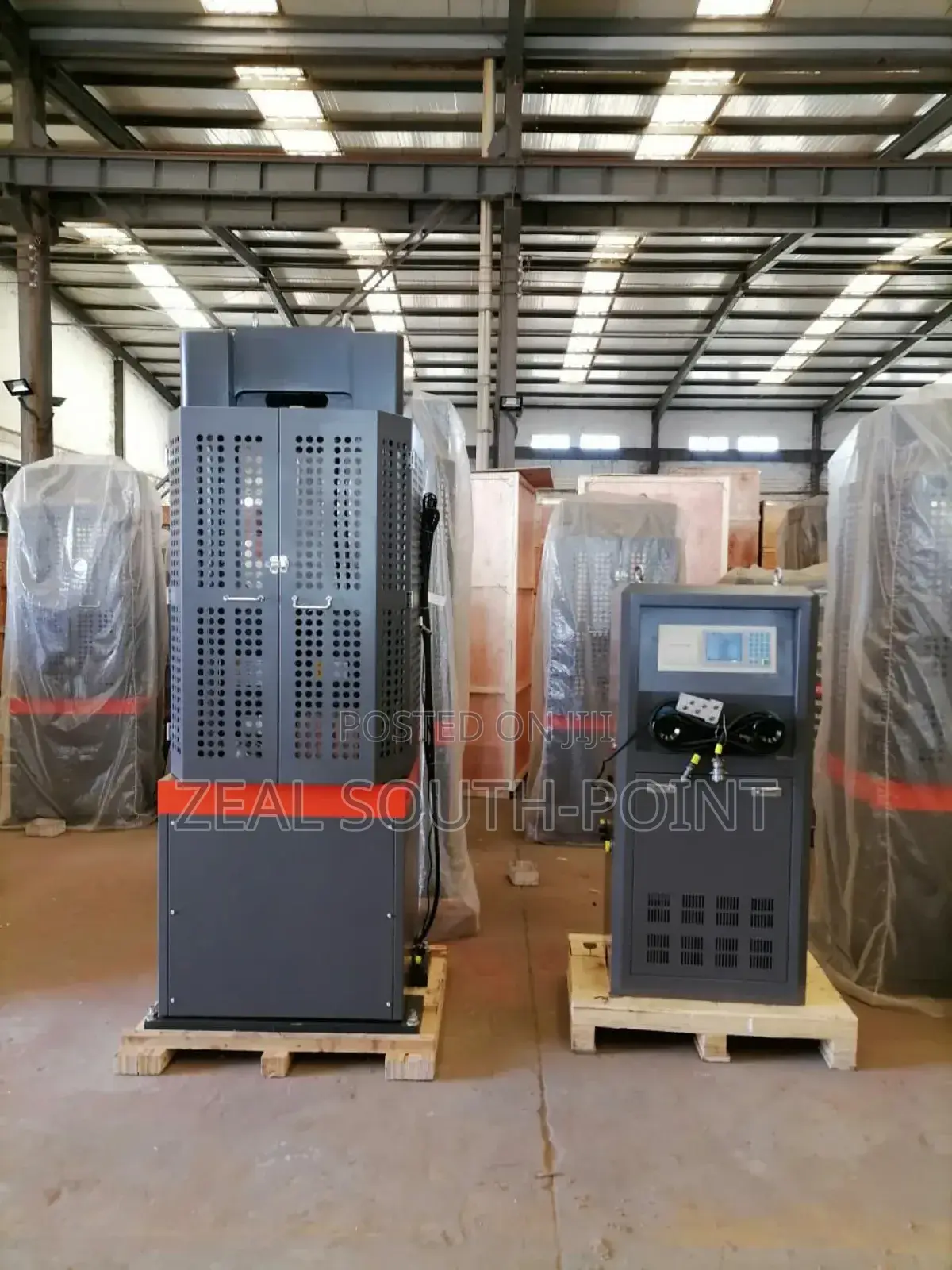 Universal Testing Machine