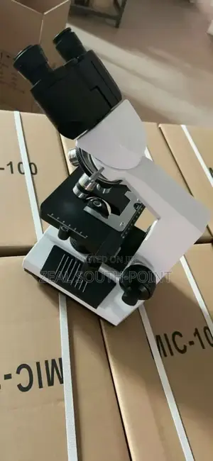 Microscope