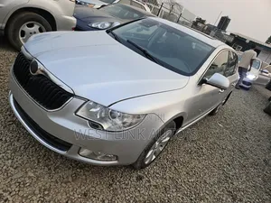 Skoda Superb 2013 Silver
