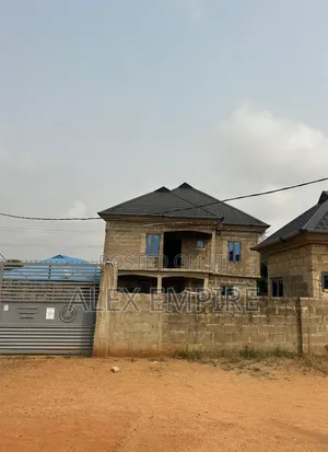 4bdrm Duplex in Obafemi-Owode for sale