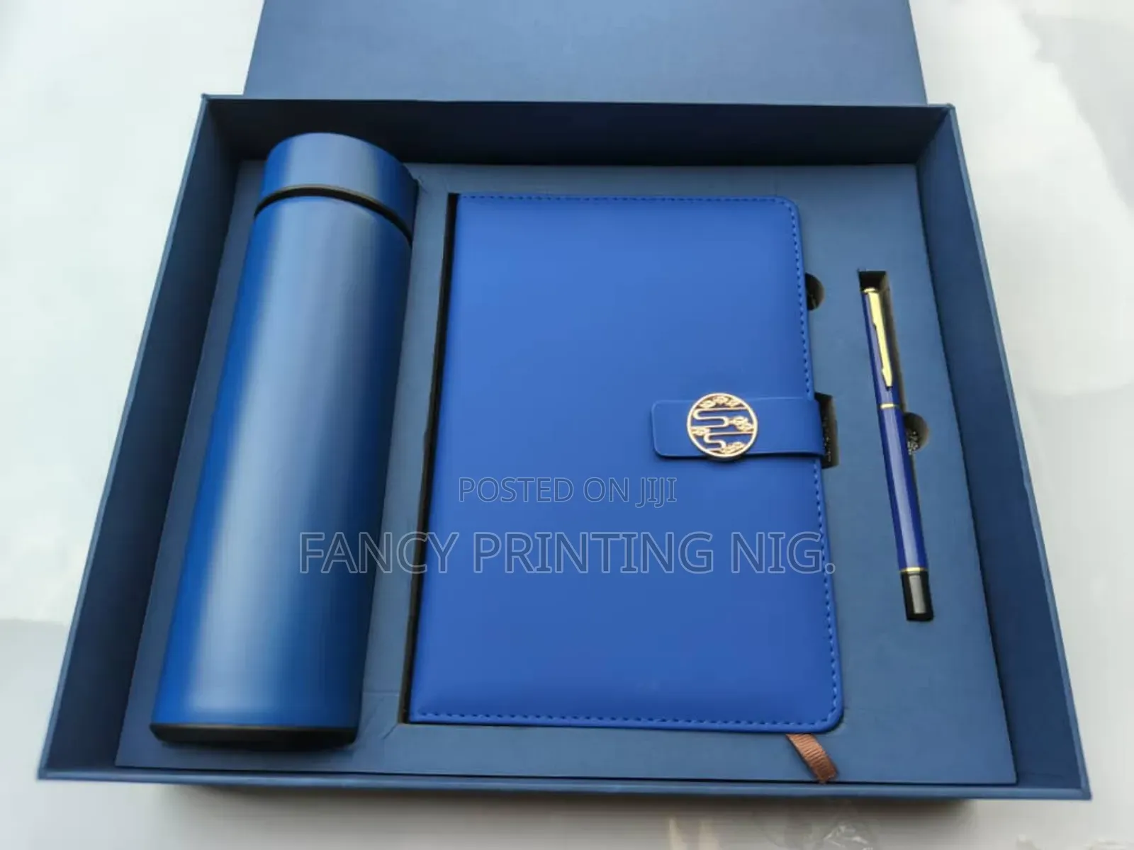 Customized Branded Corporate Gift Boxes | Luxury Packaging