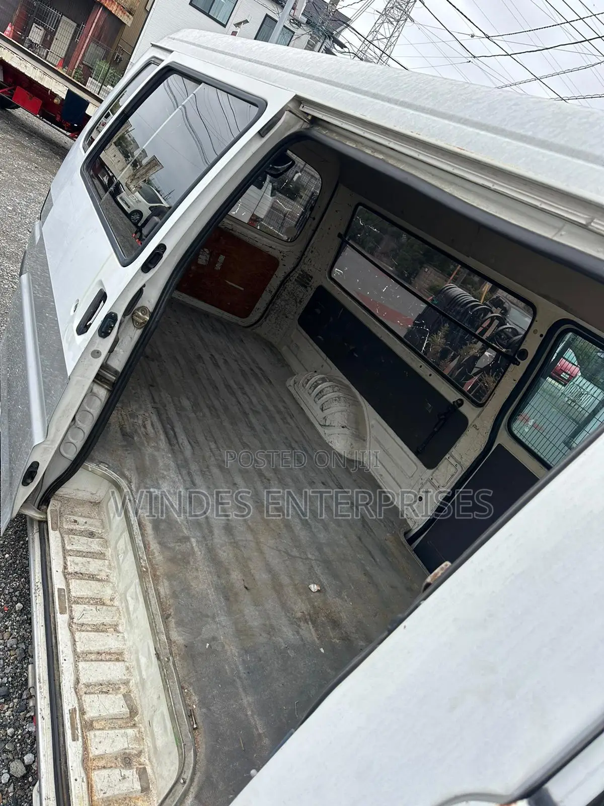 Mazda Bongo 2005 White