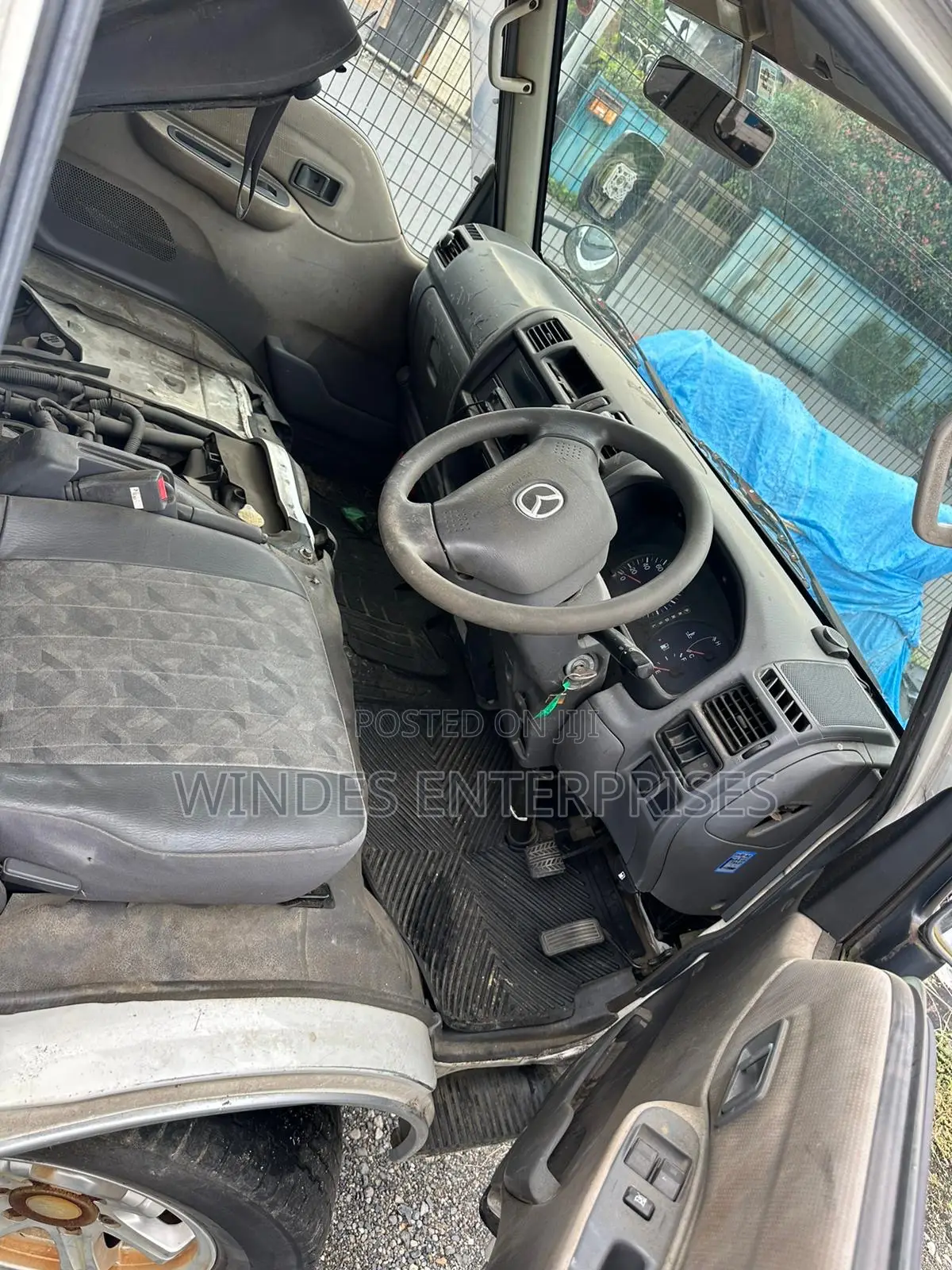 Mazda Bongo 2005 White