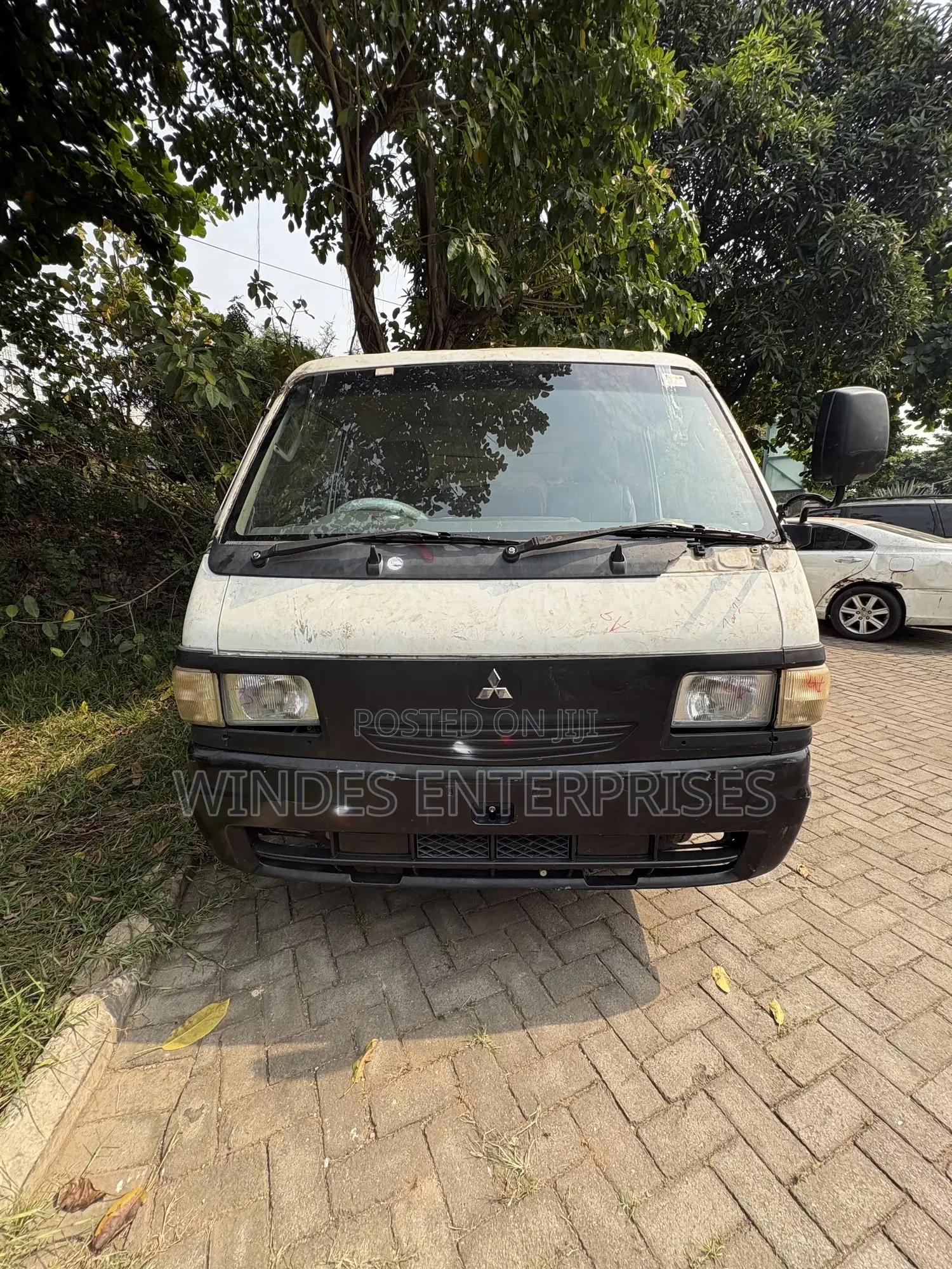 Mazda E2200 2007 White