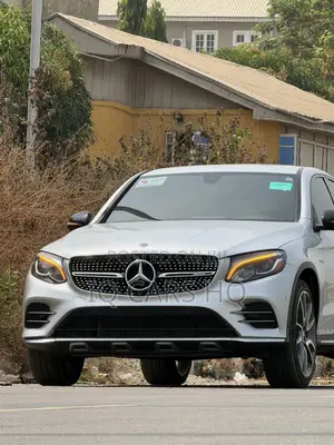 Mercedes-Benz GLC-Class 2019 Silver