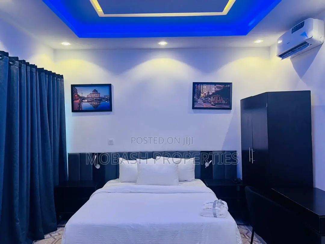 Service Apartment